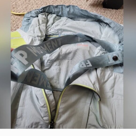 Free People NWT Peace Out Backpack Parachute Parka Windbreaker Jacket size M/L - Picture 5 of 10